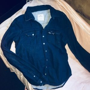 Long sleeve button up shirt